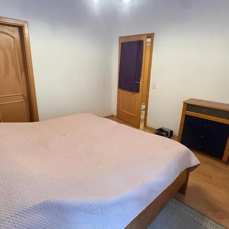 Апартаменты Jurincom Apartmens Zamecky Vrch Карловы Вары