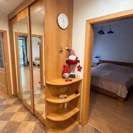 Jurincom Apartmens Zamecky Vrch Апартаменты Карловы Вары