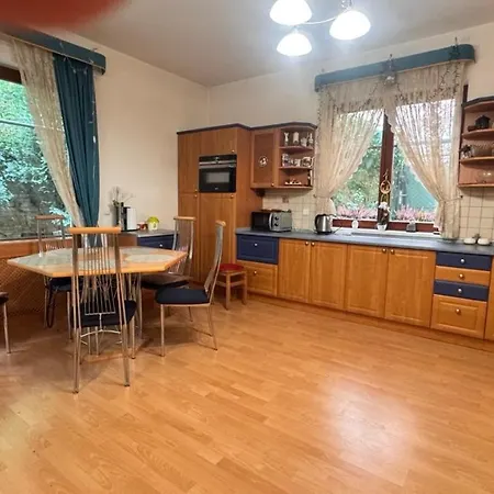 Daire Jurincom Apartmens Zamecky Vrch Karlovy Vary