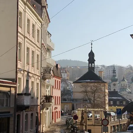 Jurincom Apartmens Zamecky Vrch Appartement *